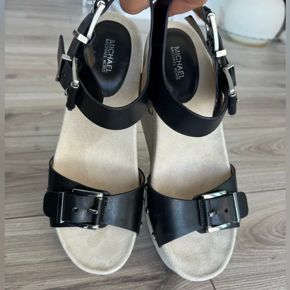 Colby Wedge Sandals - Picture 4 of 9